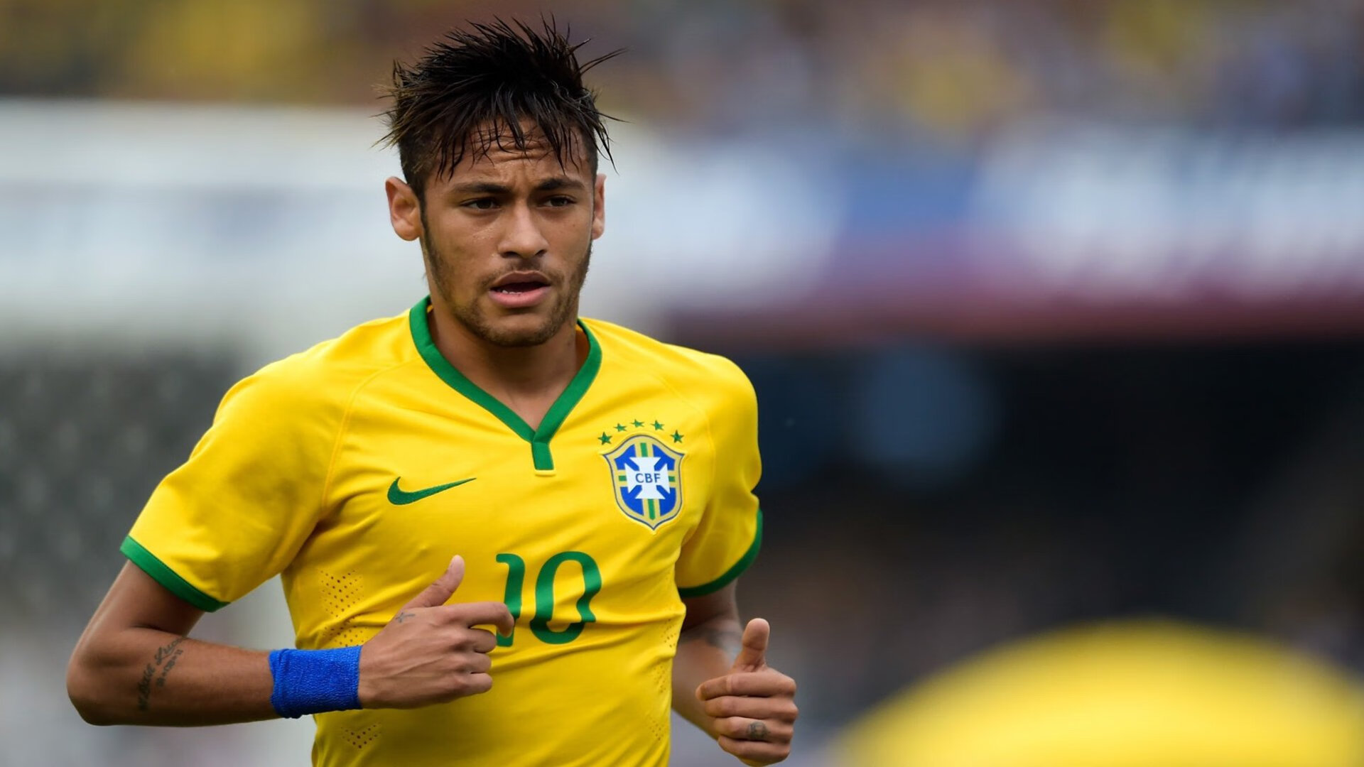 未来足球“天王”之路:崭露头角的年轻力量,未来足坛第一人